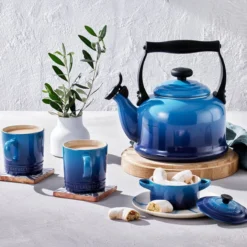 Le Creuset Tradition Fluitketel 2,1 Liter Staal Azure -Keukenbenodigdheden Korting Winkel 40102022200000 alt4