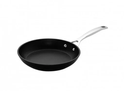 Le Creuset Les Forgées Koekenpan ø 24 Cm Aluminium -Keukenbenodigdheden Korting Winkel toughened non stick shallow frying pan 24cm black le creuset 1.1504537089